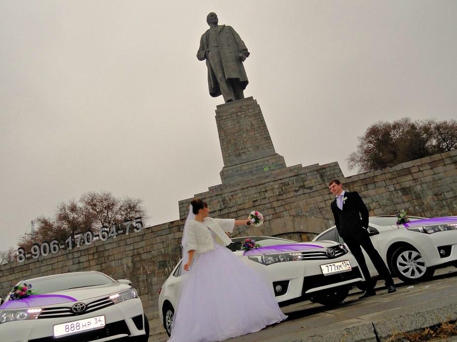 Стильной свадьбе - ДА!Машины и украшения на свадебные авто в Волгограде