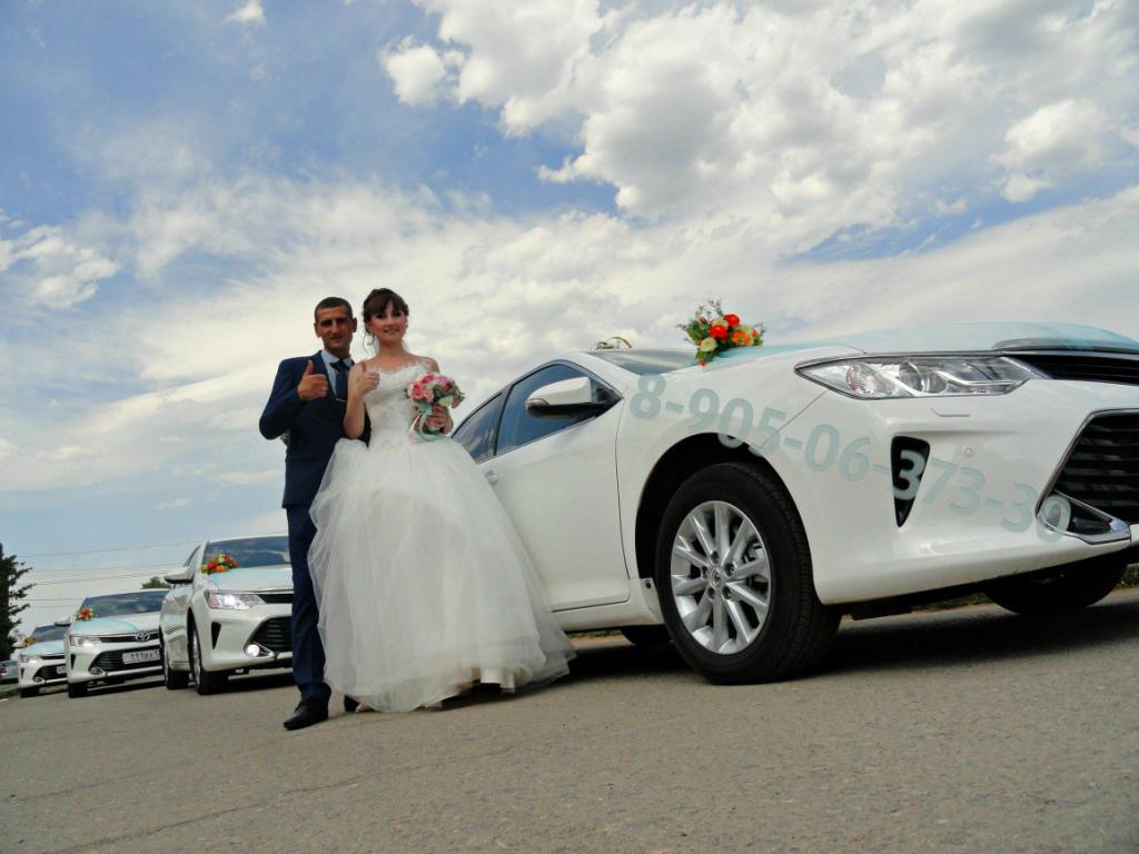 На свадьбу - ЛУЧШЕЕ! Лучший свадебный кортеж из комфортабельных автомобилей, украшенных стильным декором для Вас!